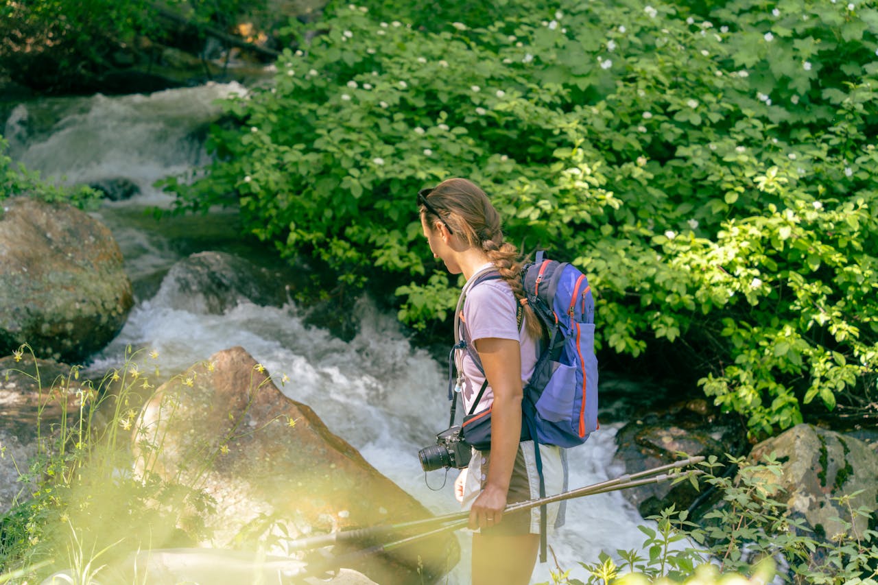 woman backpacking | 