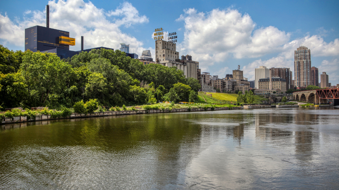 Minneapolis-outdoor-gear-rental |