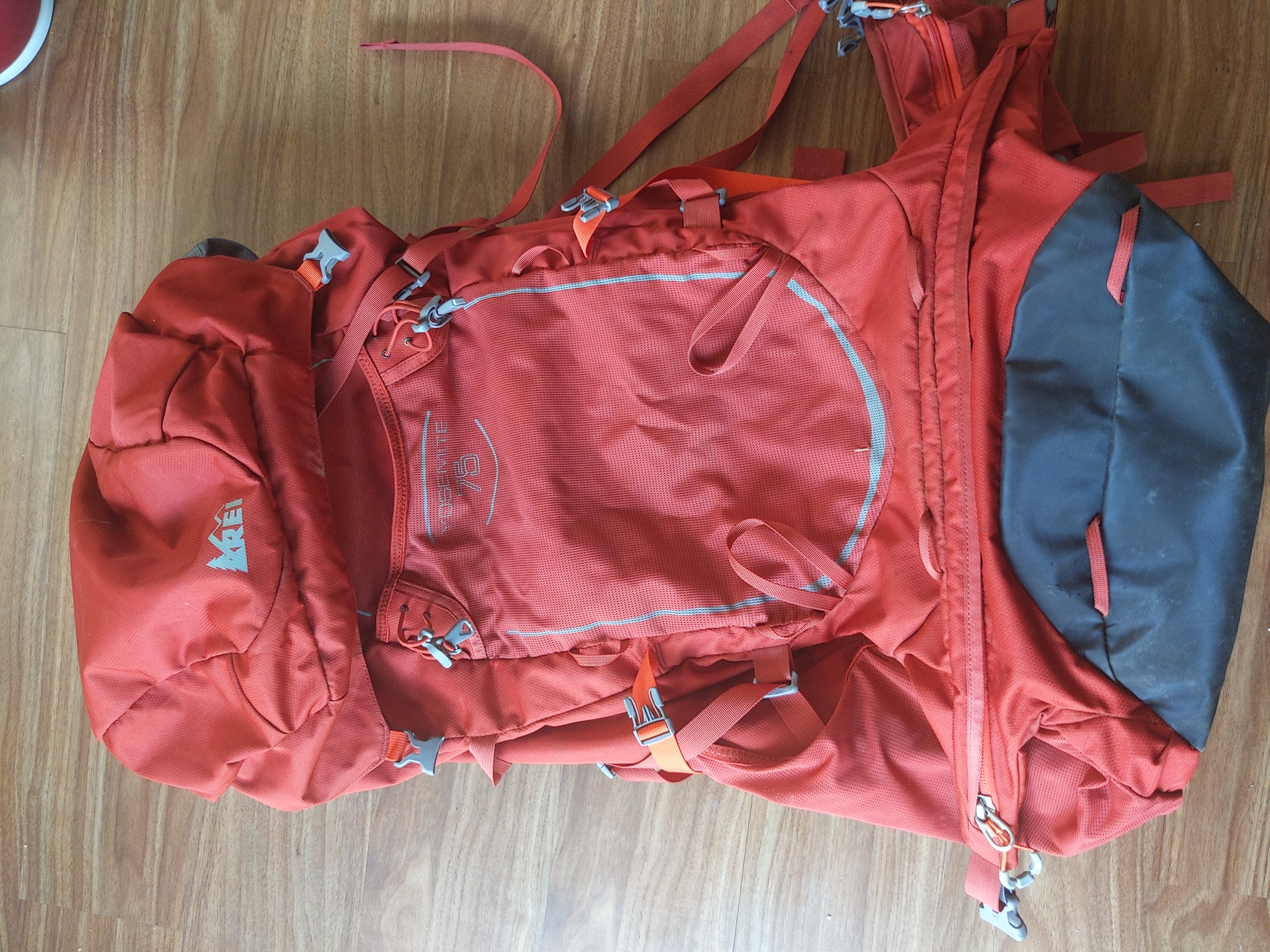 REI Backpacking Seattle Rental | 