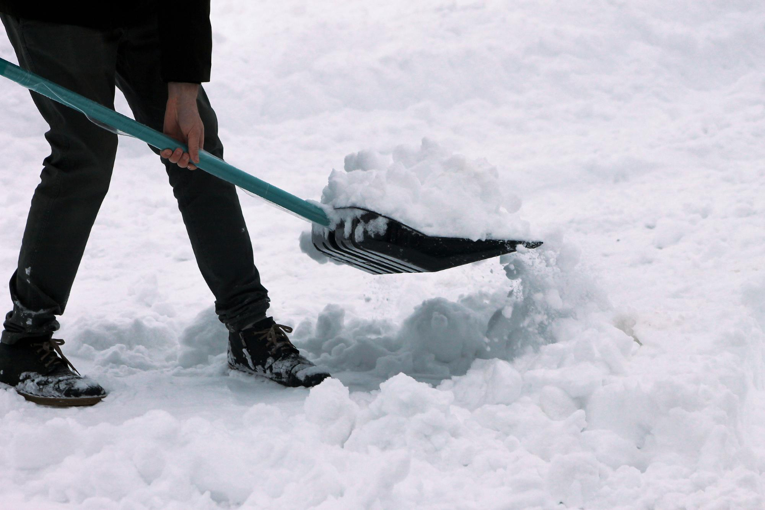 nashville avalanche shovel |