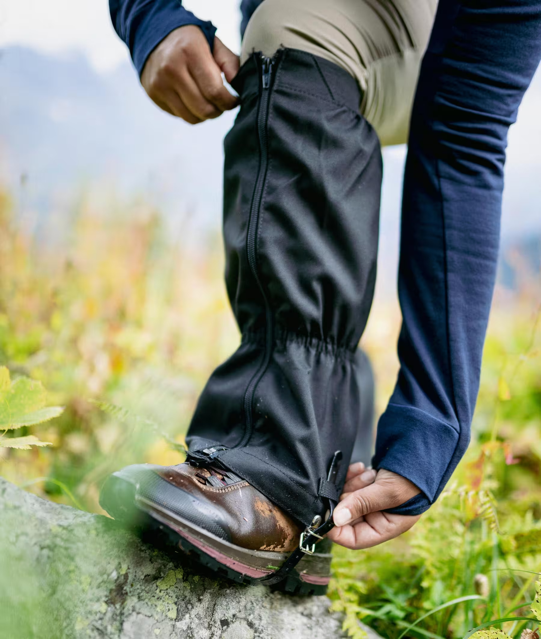 hiking gaiters |